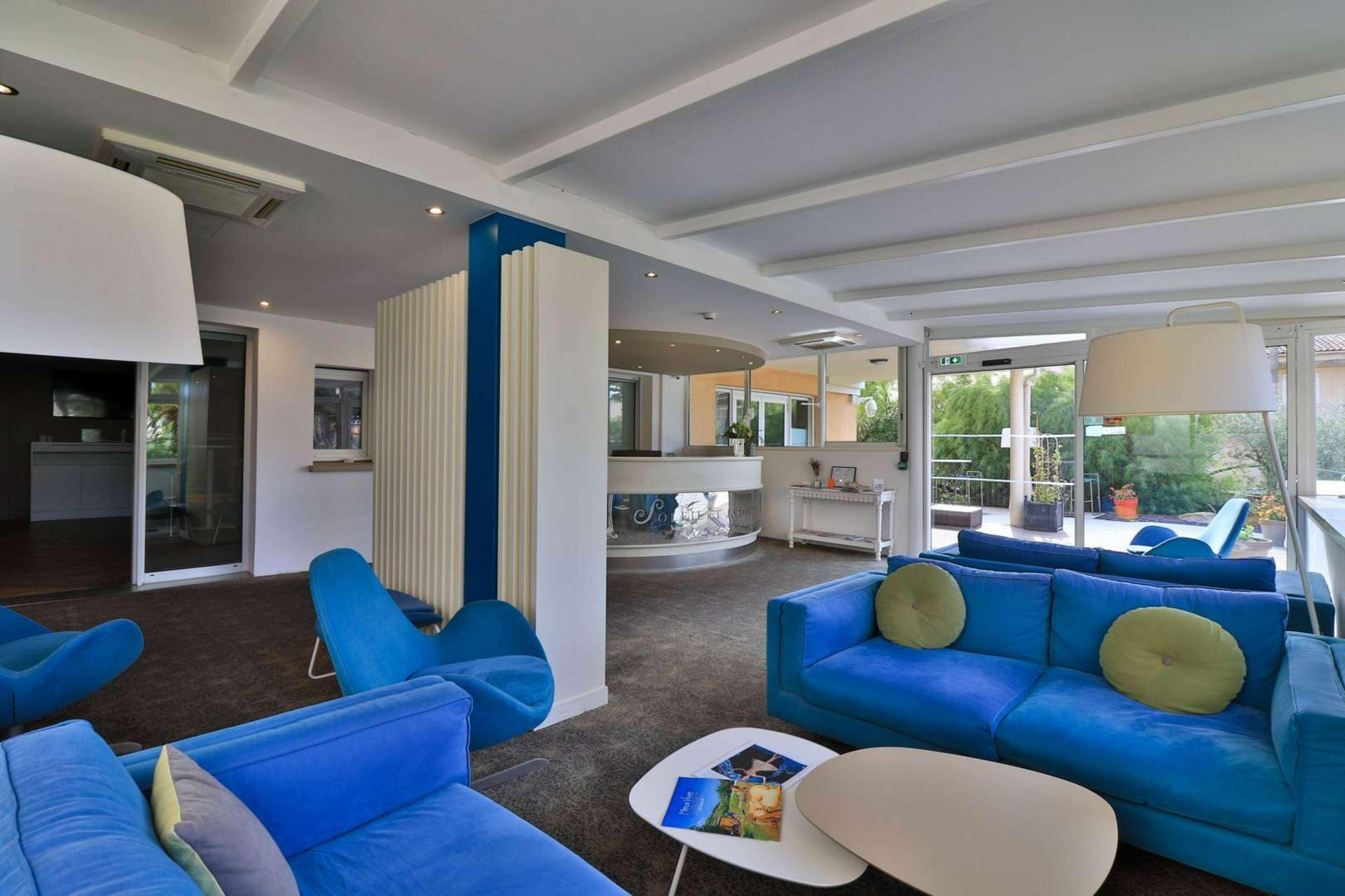 Hotel Sanary, Soleil Et Jardin - Renovation Hiver 2024-25 מראה חיצוני תמונה