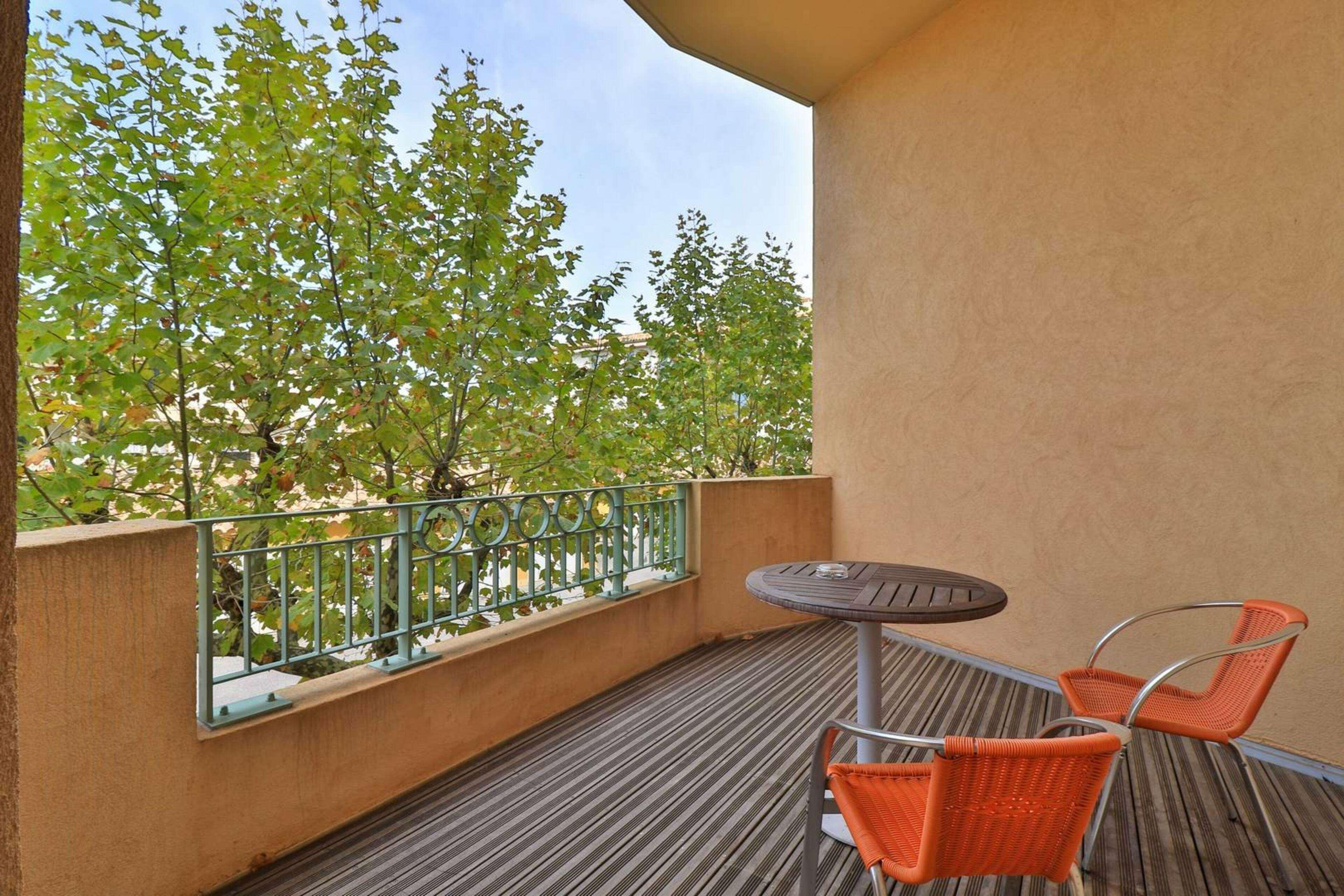 Hotel Sanary, Soleil Et Jardin - Renovation Hiver 2024-25 מראה חיצוני תמונה