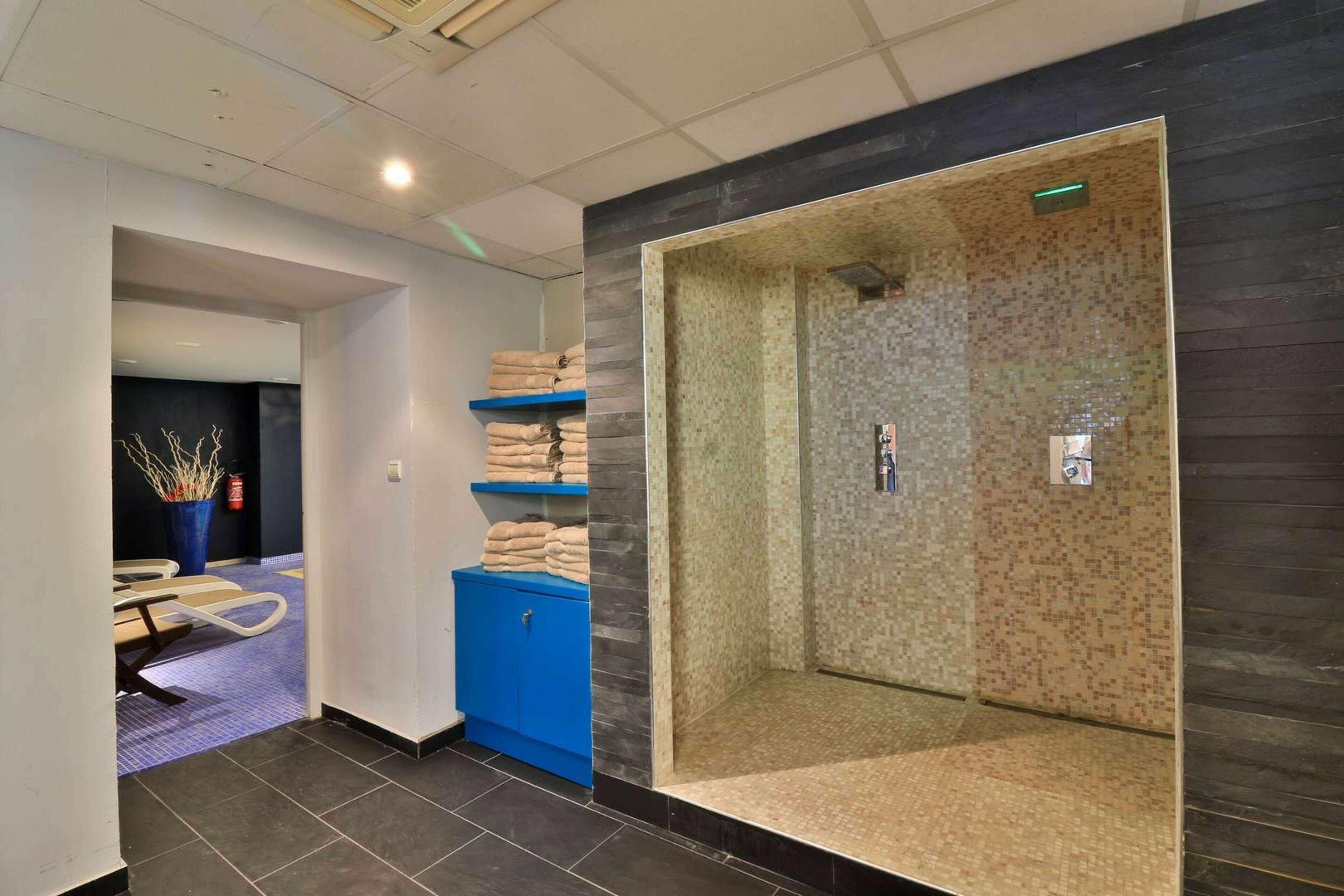 Hotel Sanary, Soleil Et Jardin - Renovation Hiver 2024-25 מראה חיצוני תמונה